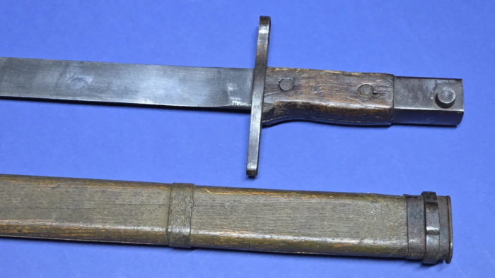 WW2 Japanese Arisaka Type 30 Bayonet (wooden scabbard) - Image 4