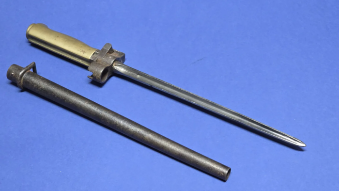 French Shortened 1886 Lebel Bayonet - Image 9
