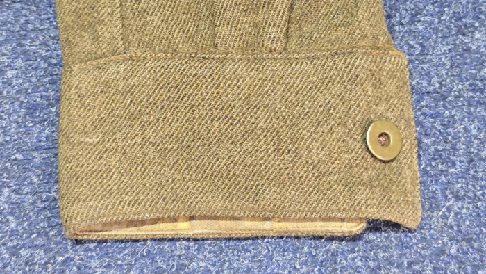 WW2 Canadian Battle Blouse- Dated 1943- R.A.S.C.  (named) - Image 5