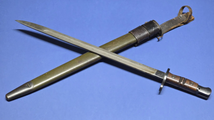 WW1 American 1917 Pattern Bayonet & Frog (Remington)