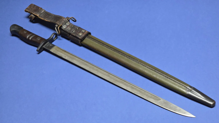 WW1 American 1917 Pattern Bayonet & Frog (Remington) - Image 10