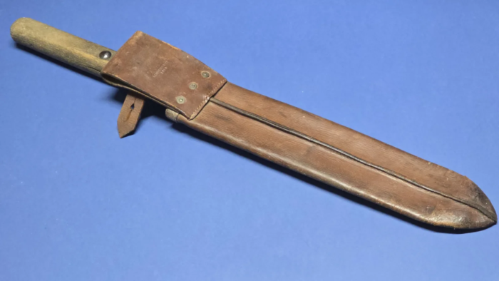 WW1 British Military Machete with unusual Wooden Handle. - Image 13