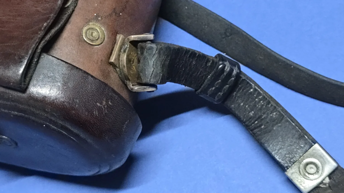 WW2 Japanese Army Binoculars-I.K.K. 6x9.3 & Leather Case - Image 9