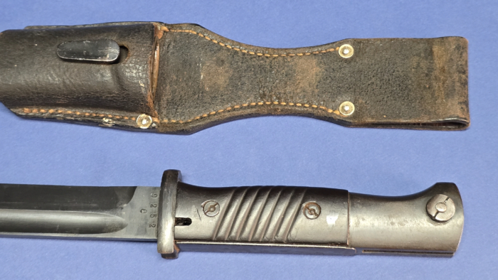 WW2 German K98 Bayonet & Frog (near mint blade) - Image 8