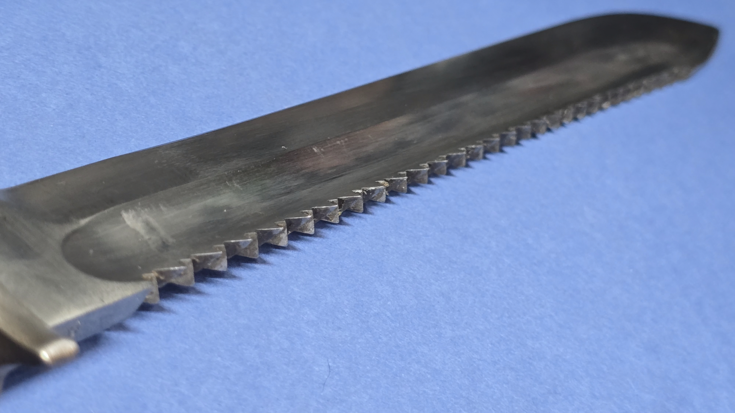 WW1 German 98/05 Sawback Bayonet (excellent condition) - Image 9