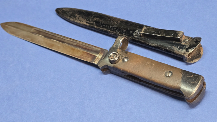 Italian Carcano M1938 Folding Bayonet & Scabbard - Image 3