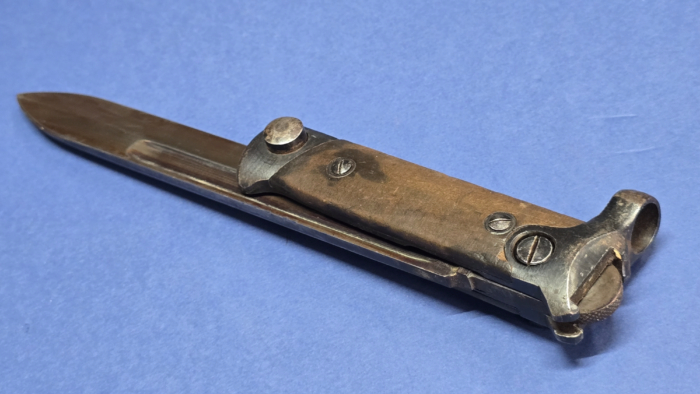 Italian Carcano M1938 Folding Bayonet & Scabbard - Image 7