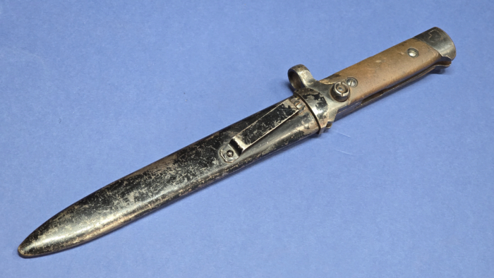 Italian Carcano M1938 Folding Bayonet & Scabbard - Image 9