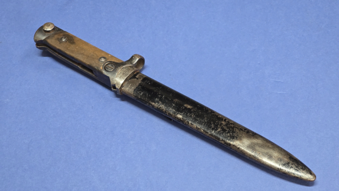 Italian Carcano M1938 Folding Bayonet & Scabbard - Image 10