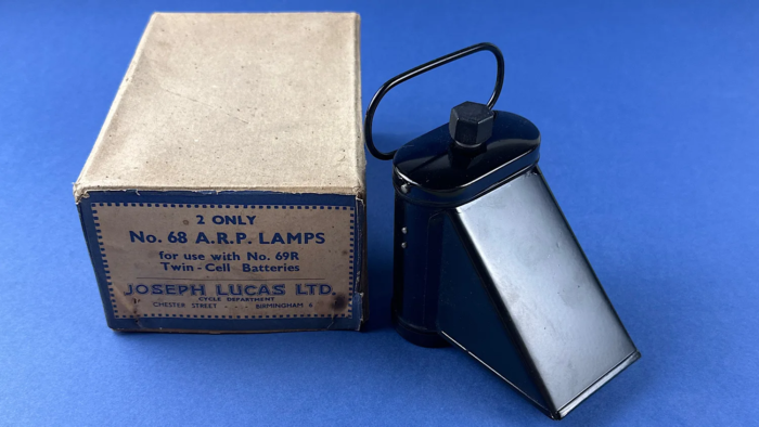 WW2 No. 68 ARP Bicycle Lamps - Image 5