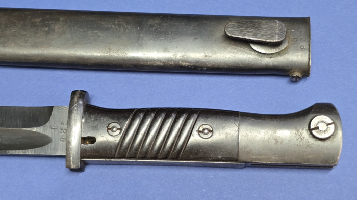 WW2 German k98 Bayonet by FNJ - 1942, Matching Numbers with Mint Blade - Image 8