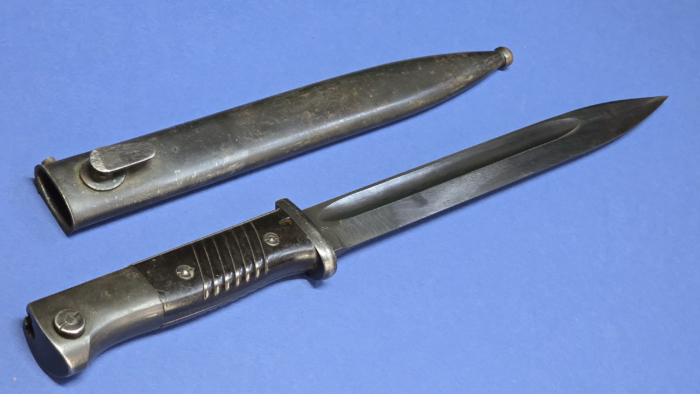 WW2 German k98 Bayonet by FNJ - 1942, Matching Numbers with Mint Blade - Image 12