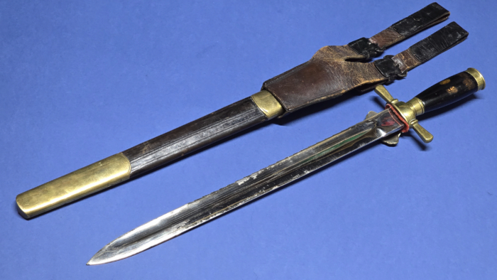 Imperial German Fireman's Short Sword/Bayonet & Frog (Sawback) - Image 6