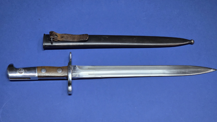 Swiss Model 1918 Bayonet by Elsener Schwyz  (Superb Condition) - Image 5