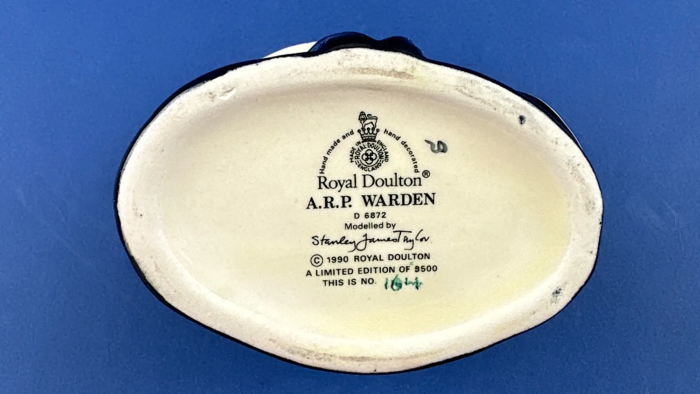 Royal Doulton ARP Warden - Image 5