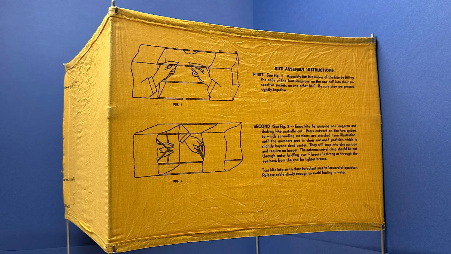 WW2 RAF Gibson Girl Radio Aerial Launching Kite - Image 4