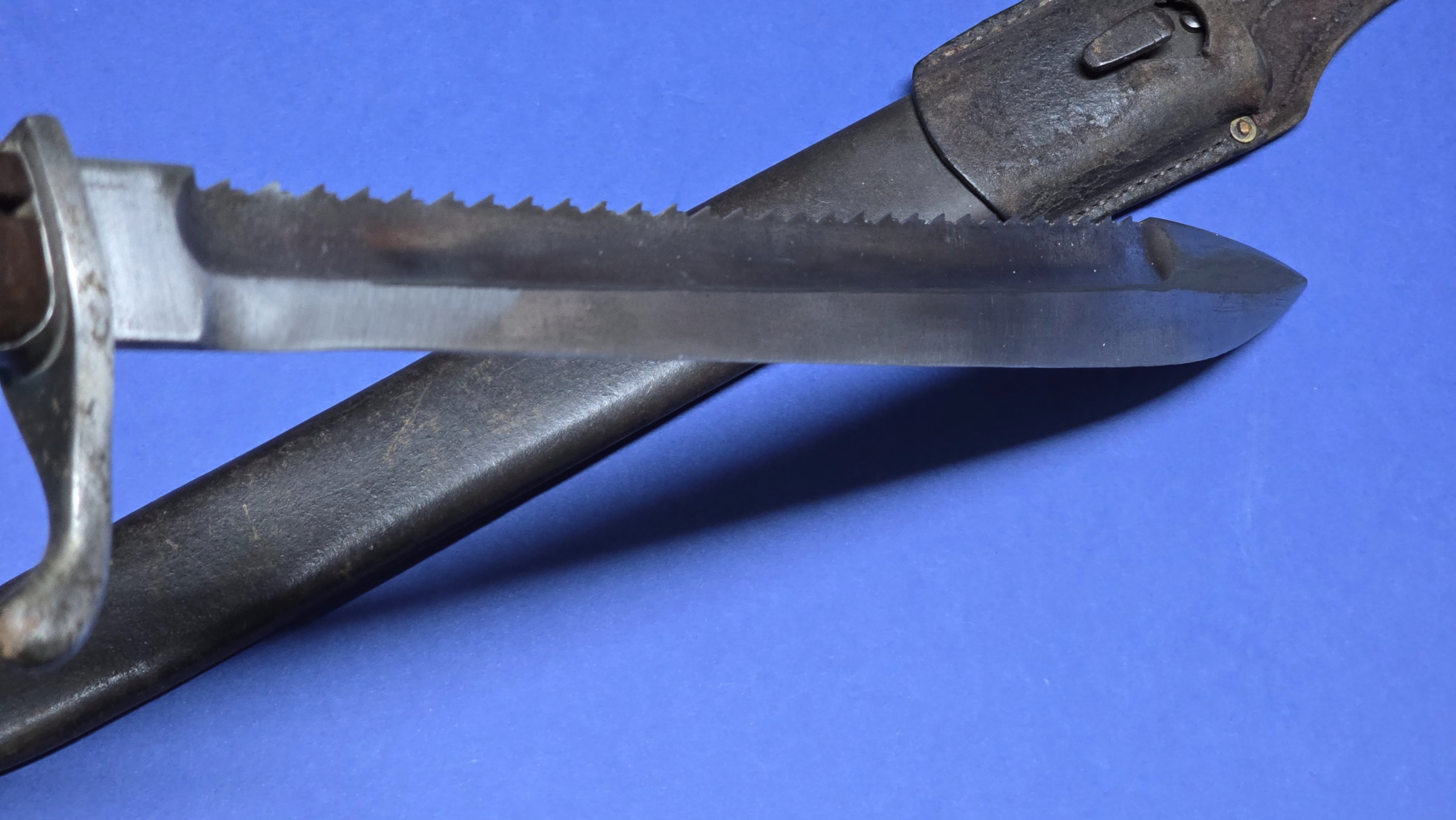 WW1 German 98/05 "Butcher" Bayonet - Sawback - Mauser A.G. Oberndorf - Image 16