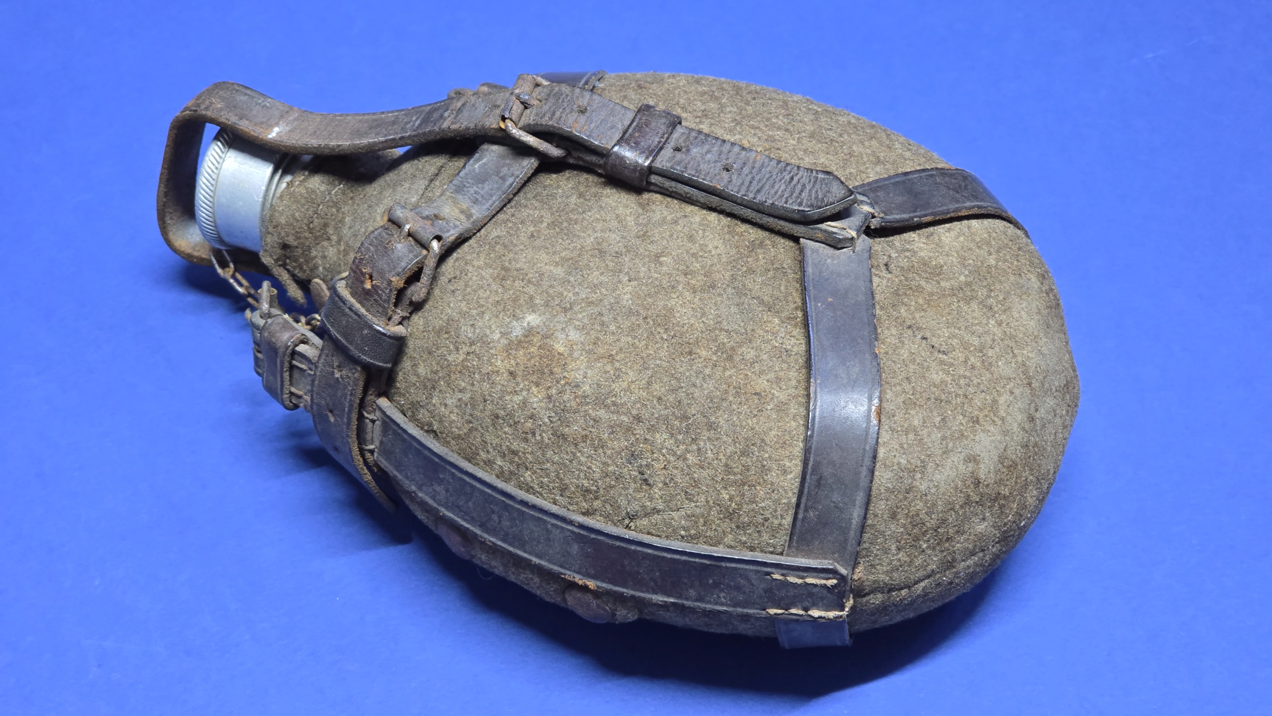 WW2 German Wehrmacht Feldflasche with Wool Cover and Leather Straps - Image 2