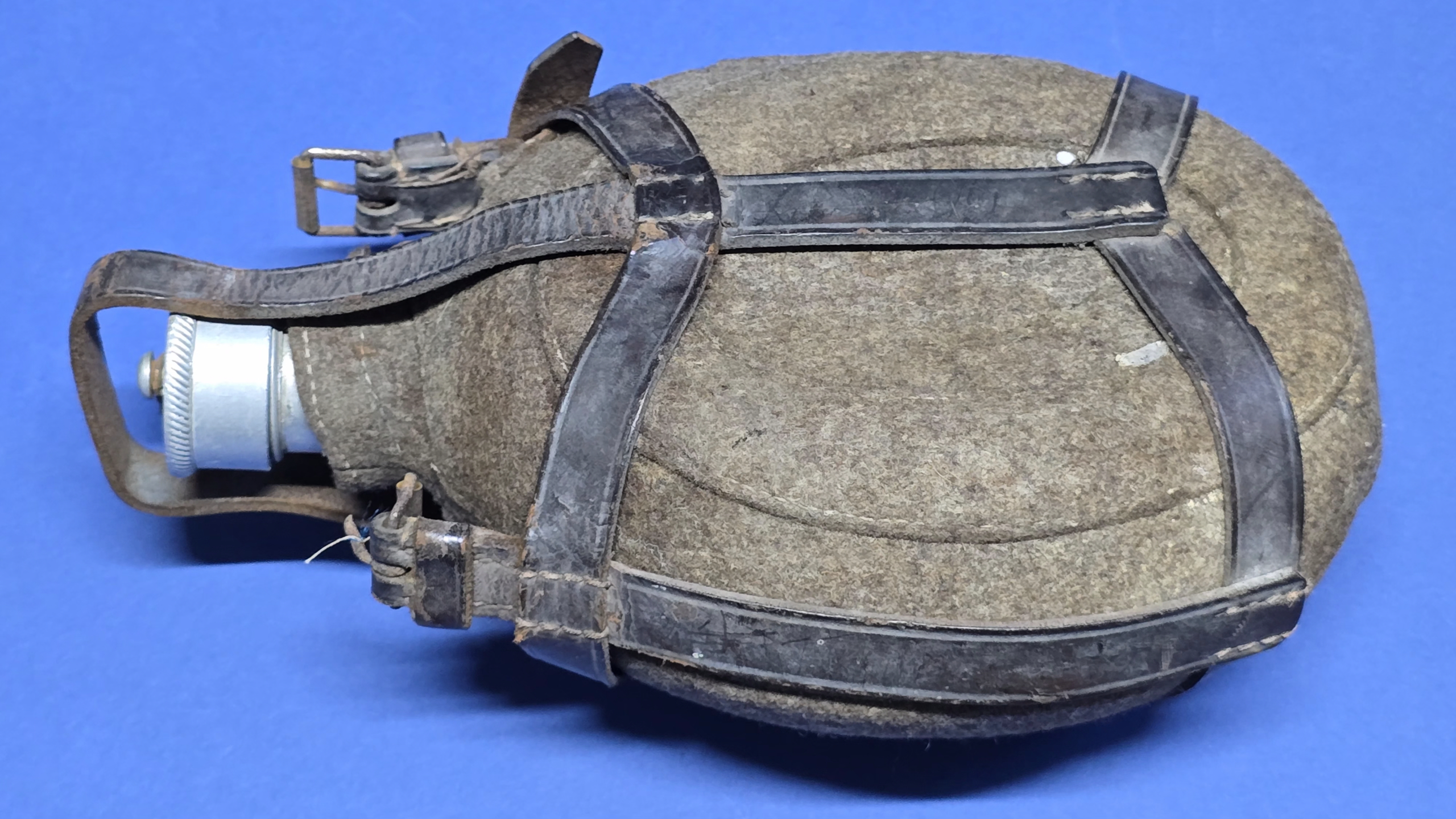 WW2 German Wehrmacht Feldflasche with Wool Cover and Leather Straps - Image 6
