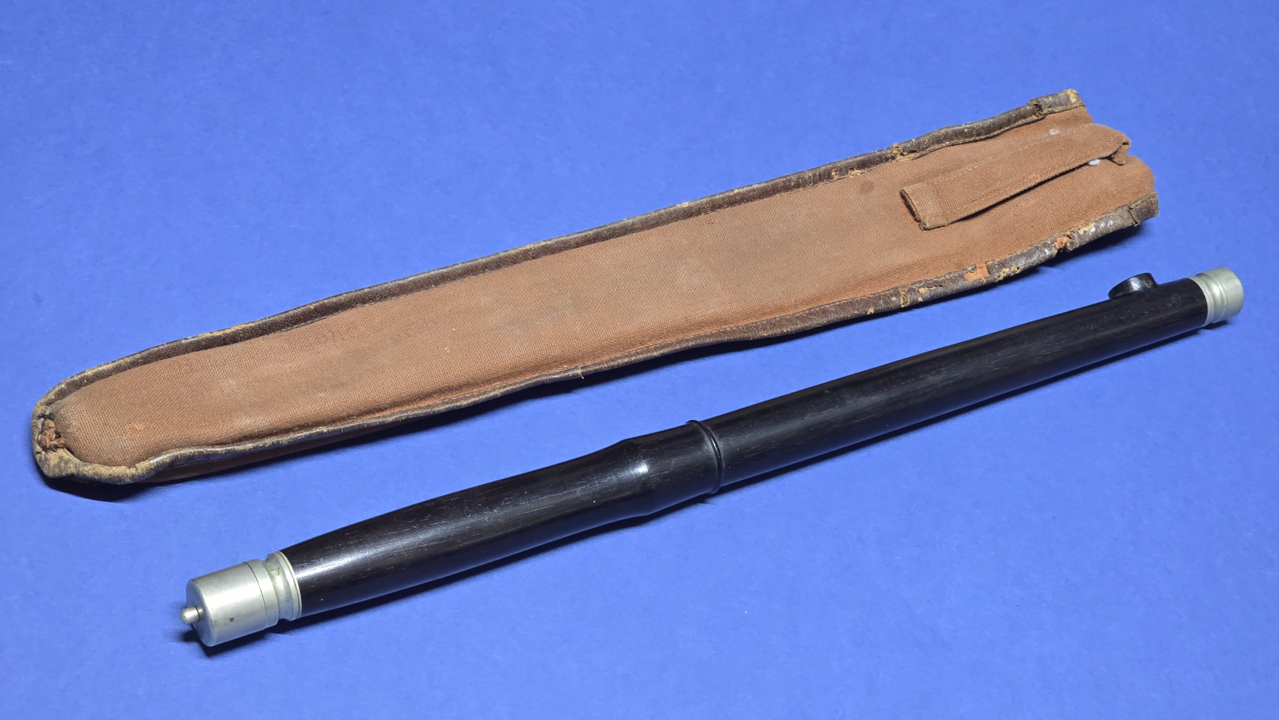 Original Hitler Youth Marching Flute with Carry Case - Maker: Heinr. Moritz Schuster (1936-1939) - Image 3
