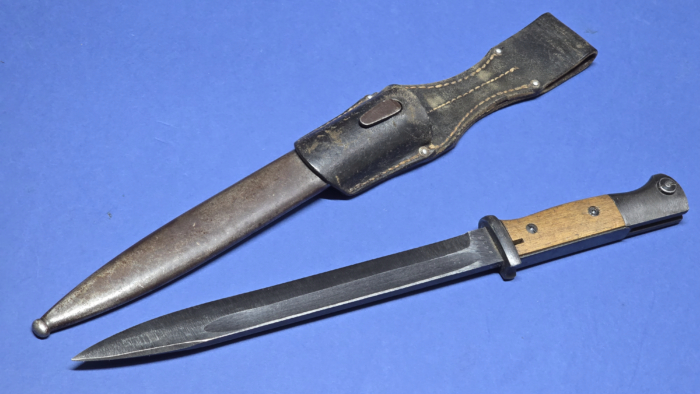 WW2 German K98 Bayonet - Dated 1944 - Carl Eickhorn - Mint Blade - Frog - Image 2