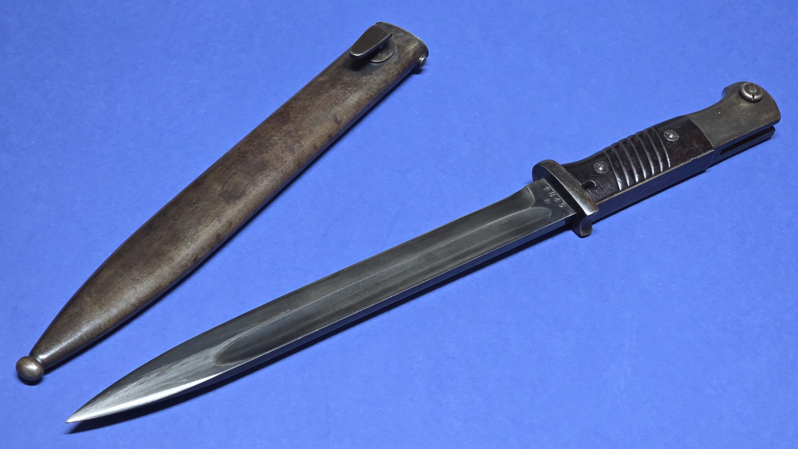 WW2 German K98 Bayonet by WKC - 1939 Dated - Matching Numbers - Image 2