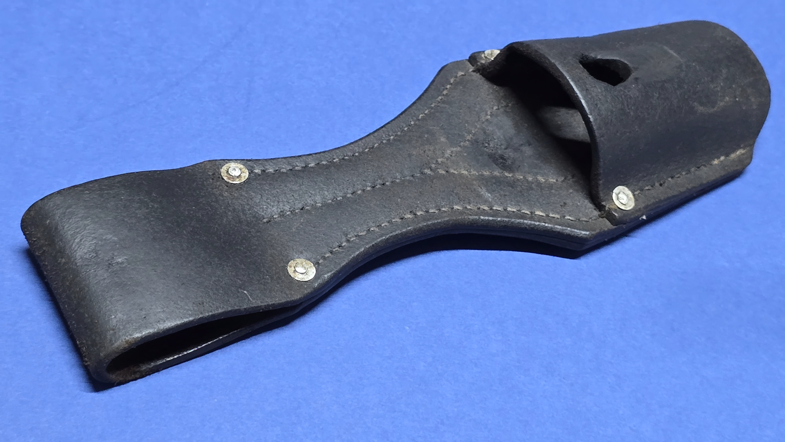 WW1 German 98/05 "Butcher Bayonet" Leather Frog - Excellent Condition - Image 3