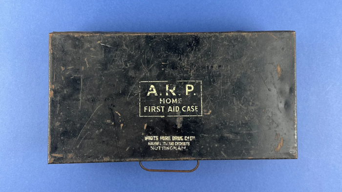 WW2 ARP Home First Aid Case (Home Front) - Image 2