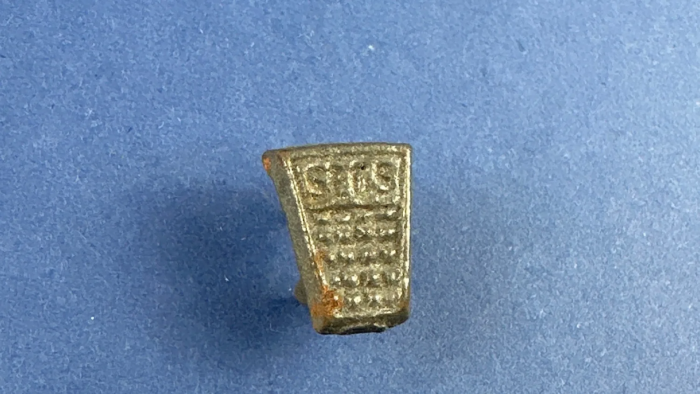 WW2 War Time Pack of Segs Shoe Studs (Home Front) - Image 7