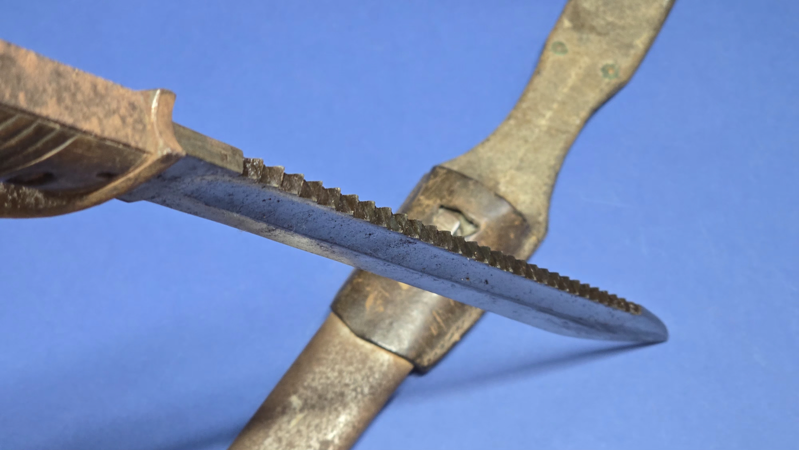 WW1 98/05 German Bayonet - Durkoppwerke - Frog