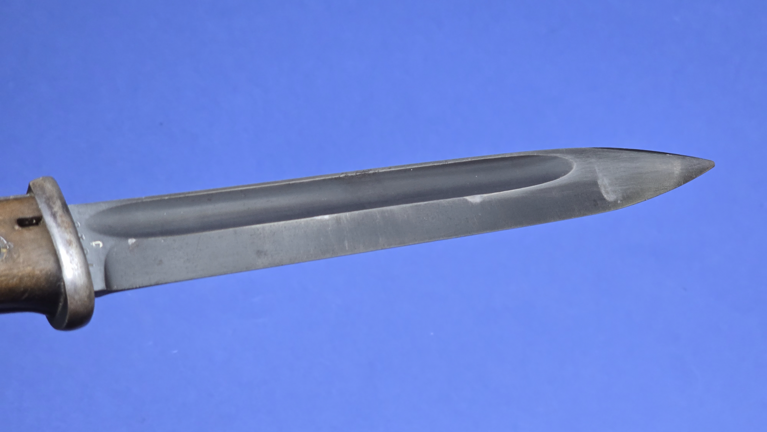 WW2 German K98 Bayonet - WKC - 1935 - close up blade