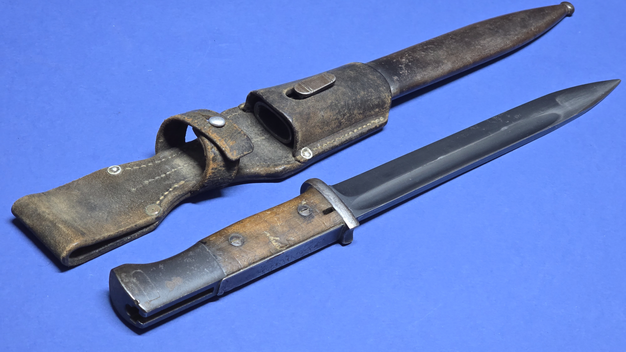 WW2 German K98 Bayonet - WKC - 1935 - front of frog