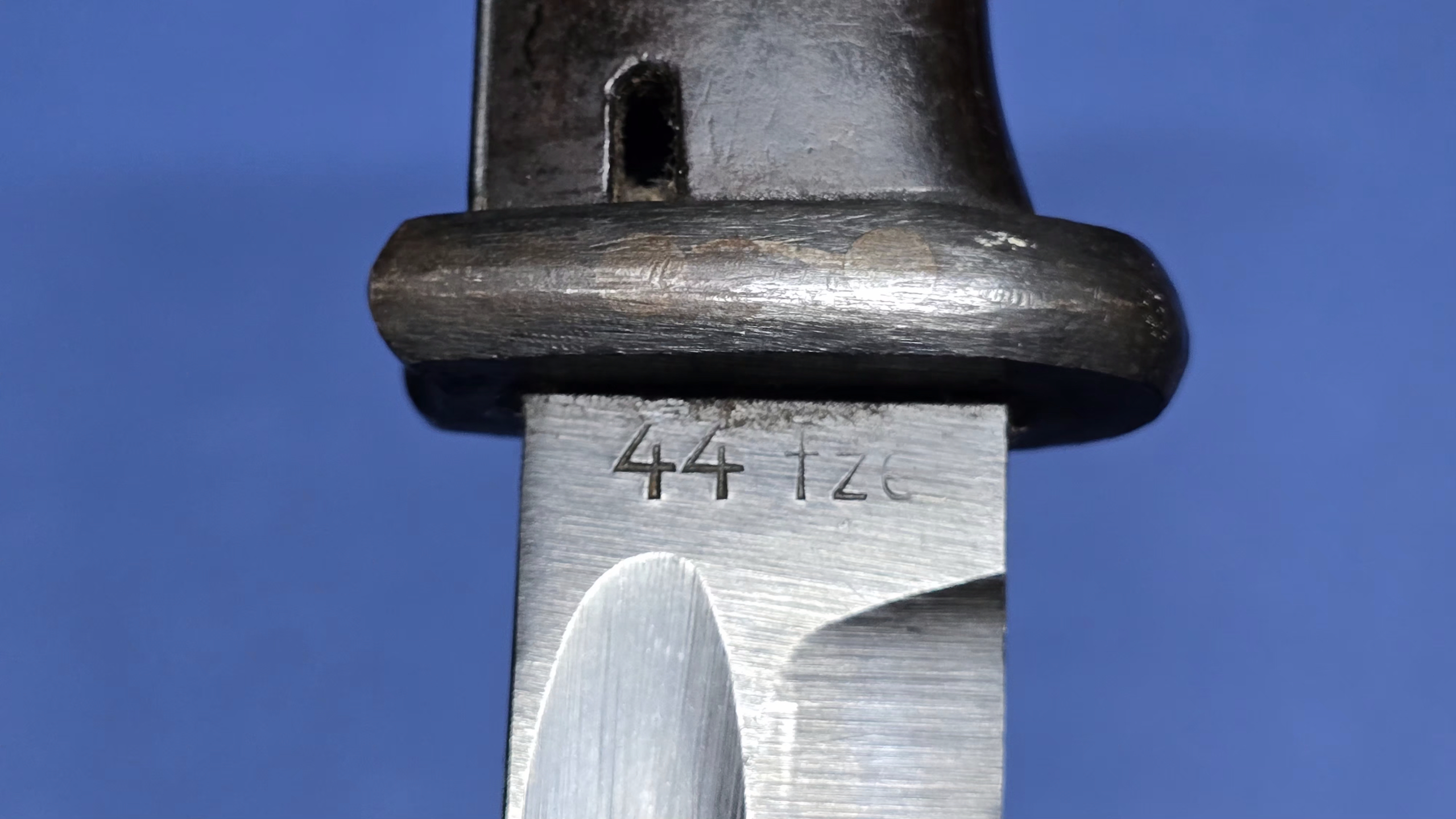 WW2 German K98 Bayonet - FZE - 1944 - date close up