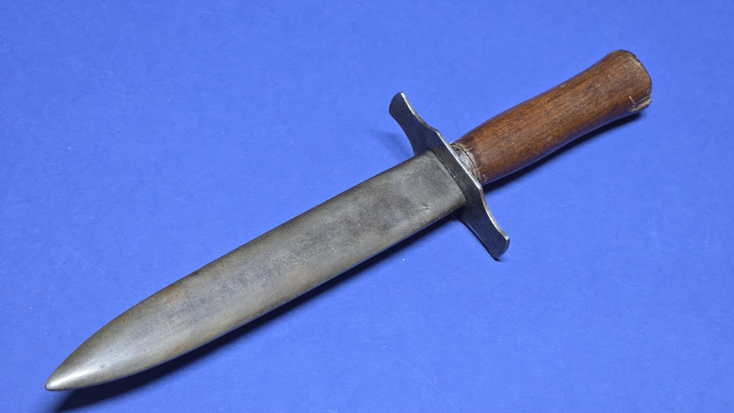 French WW1 Trench Fighting Knife - S.G.C.O. Marked - M1916 - Image 9
