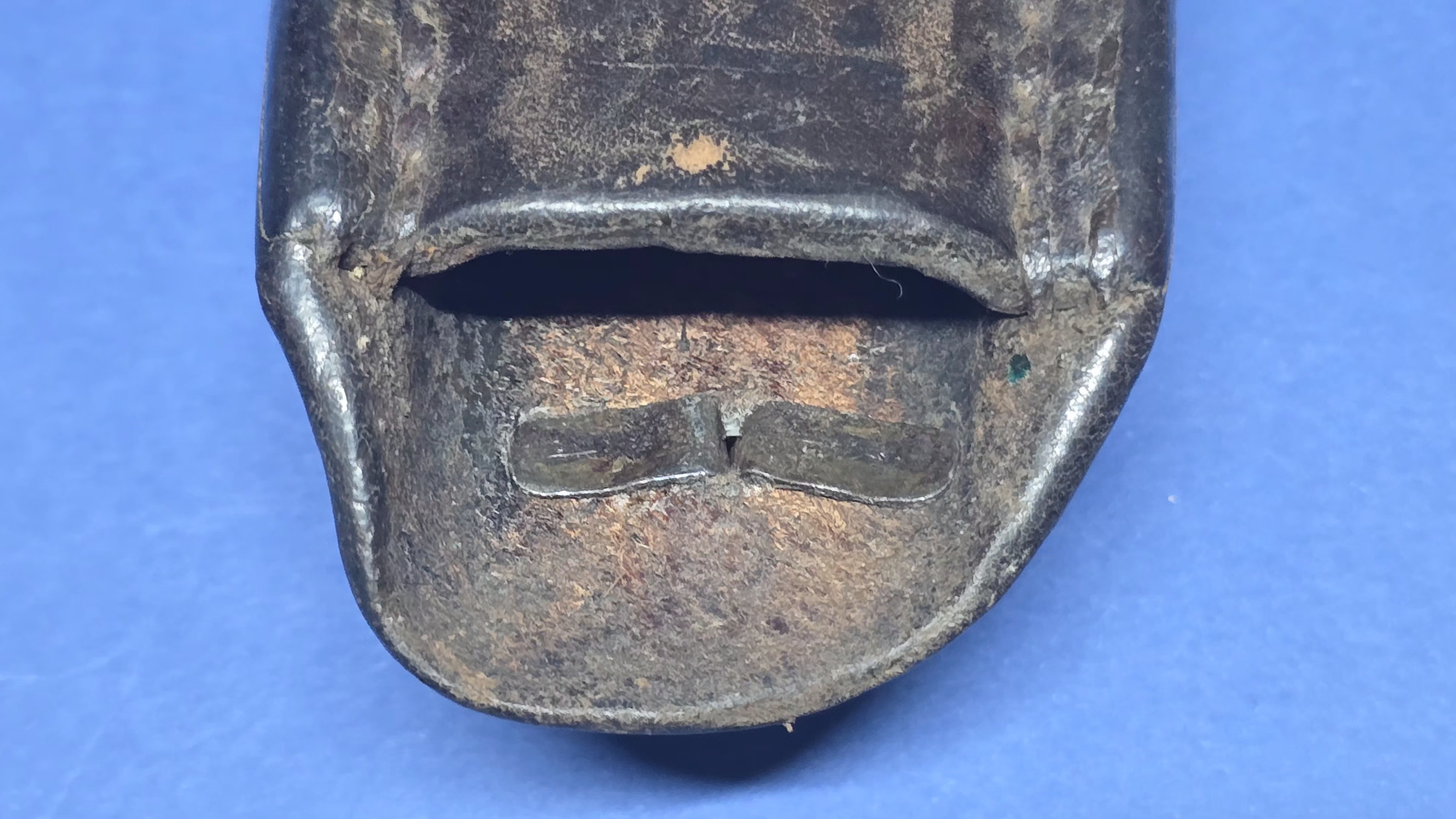 WW2 Japanese Arisaka Bayonet Frog - split pin