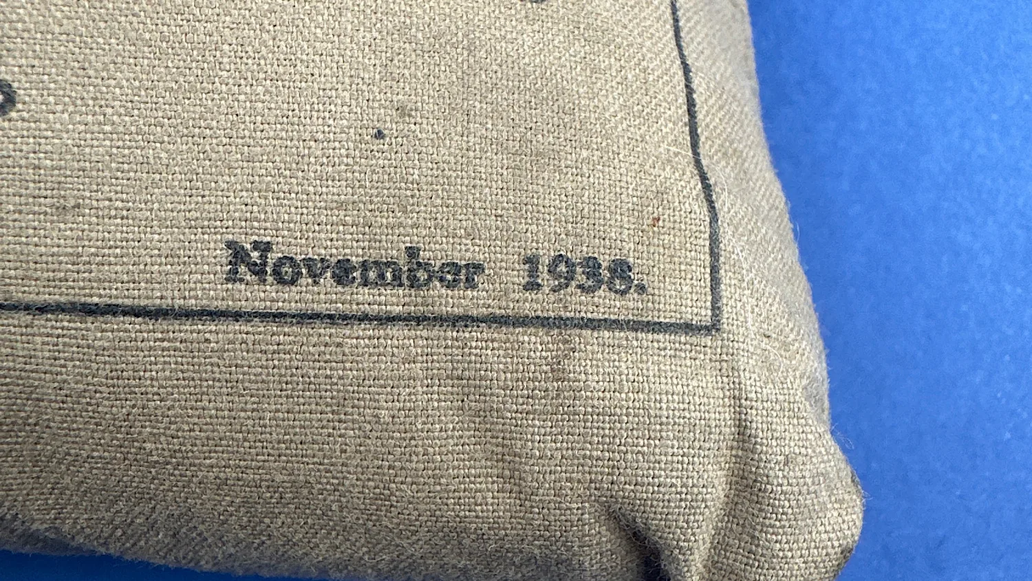 Close-up of the November 1938 date printed on the ARP Shell Dressing outer cover