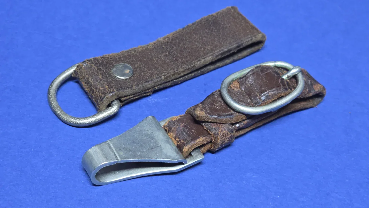 WW2 German SA 2-Piece Hanger - nickle Fittings -