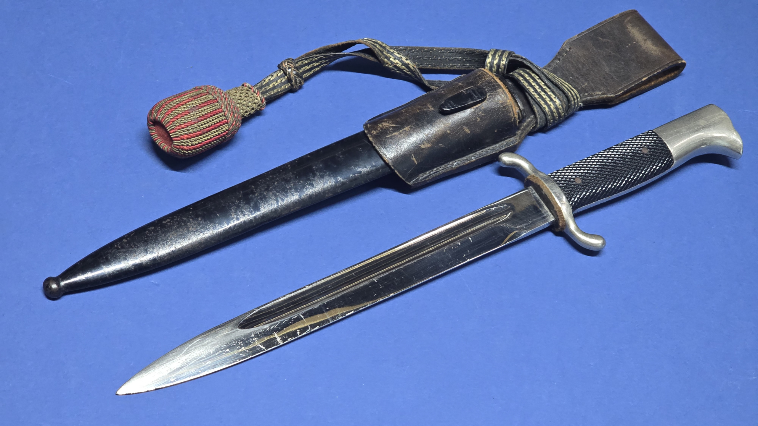 WW2 German Fireman Parade Bayonet - Frog - Knot -