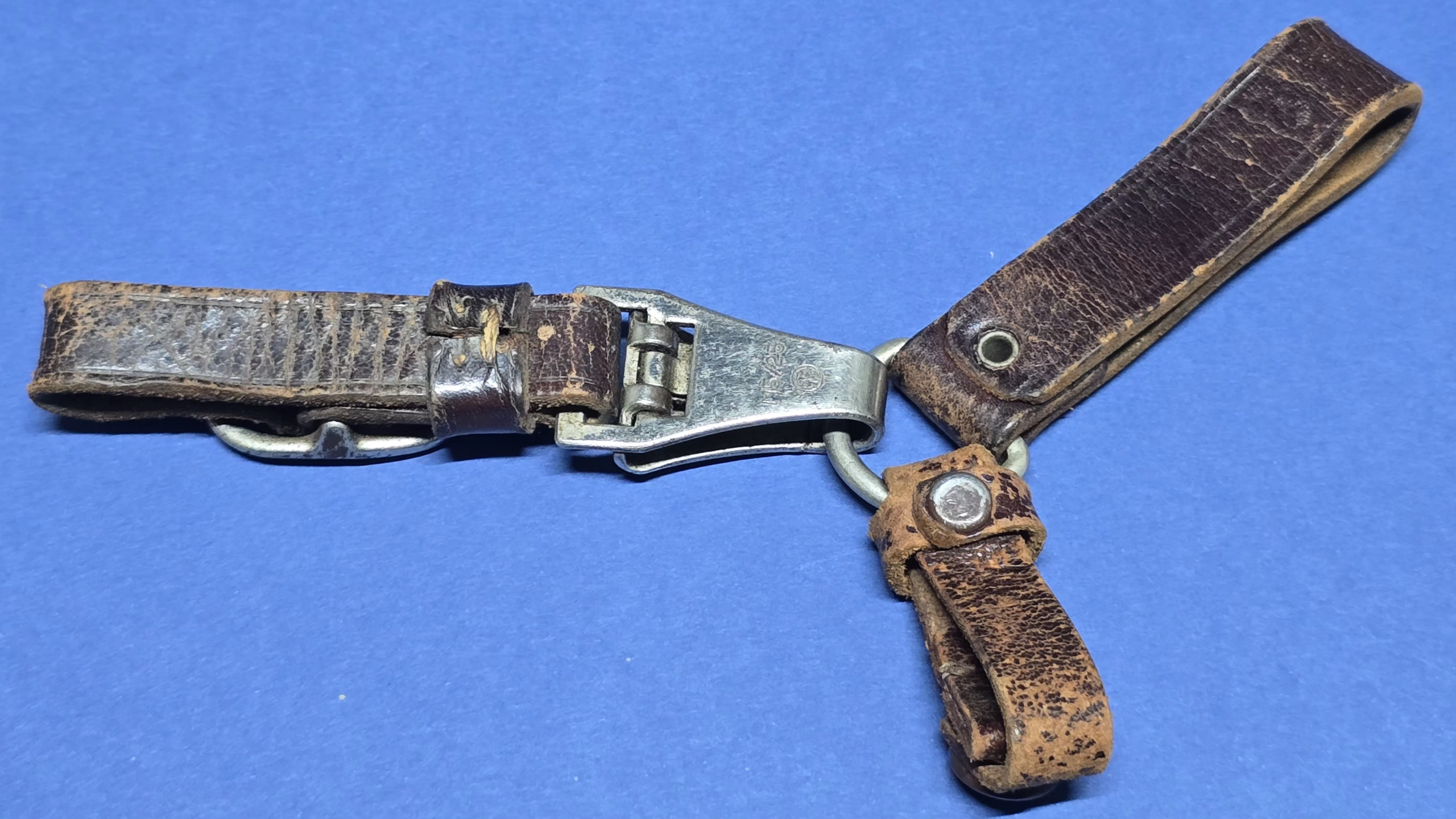 German SA Three Piece Hanger - RZM - 1930s - rear