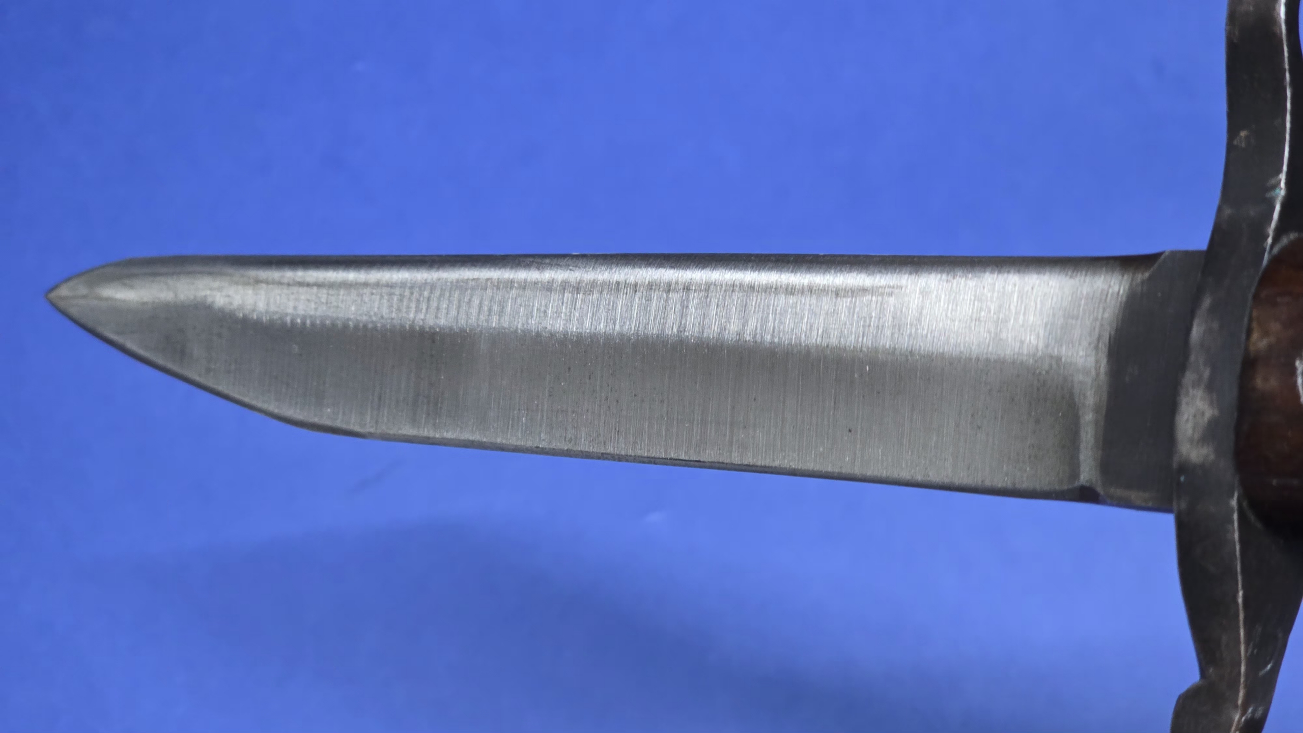 WW1 Canadian Ross MKII Bayonet - Dated 1915 -