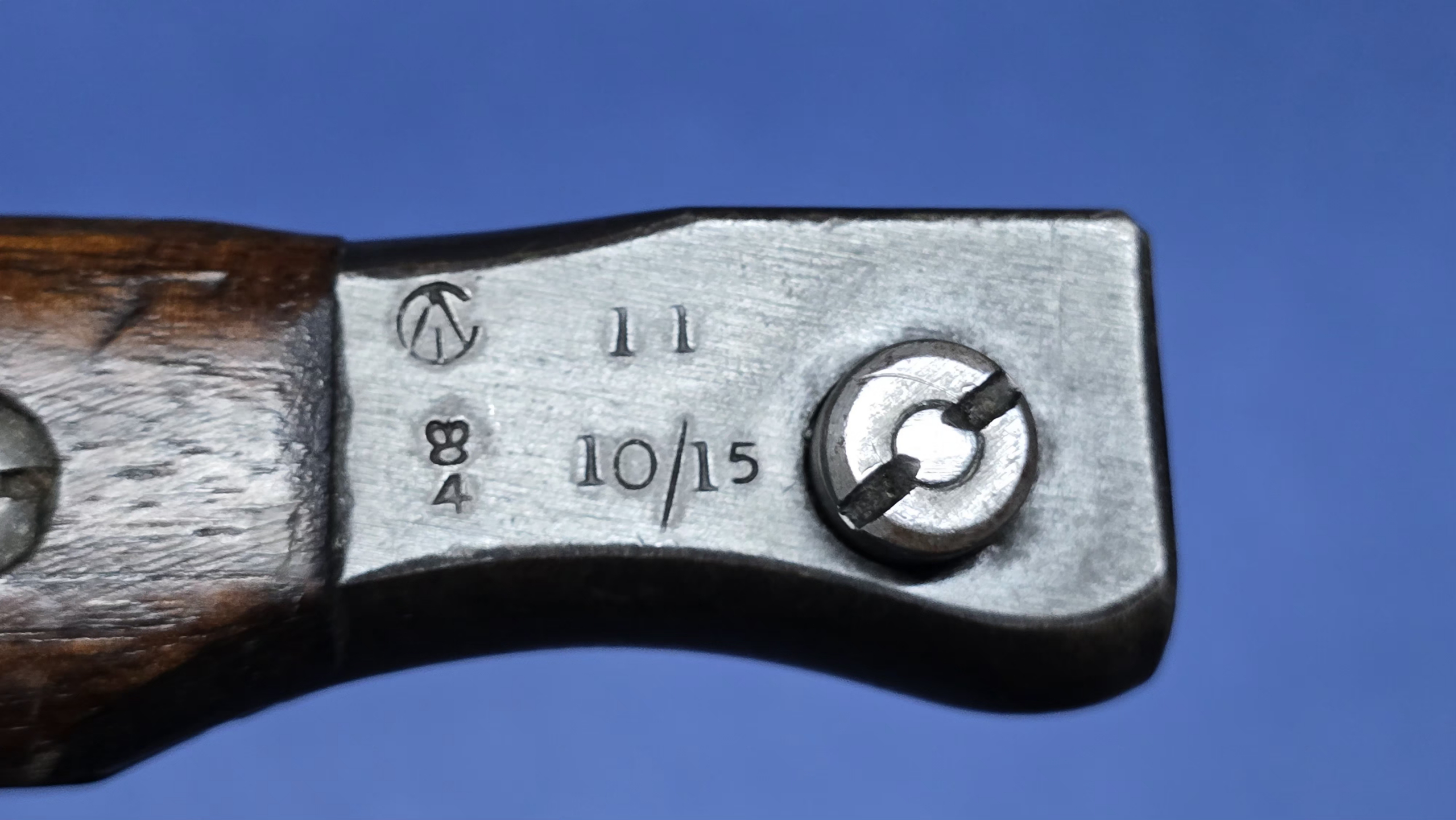 WW1 Canadian Ross MKII Bayonet - Dated 1915 -