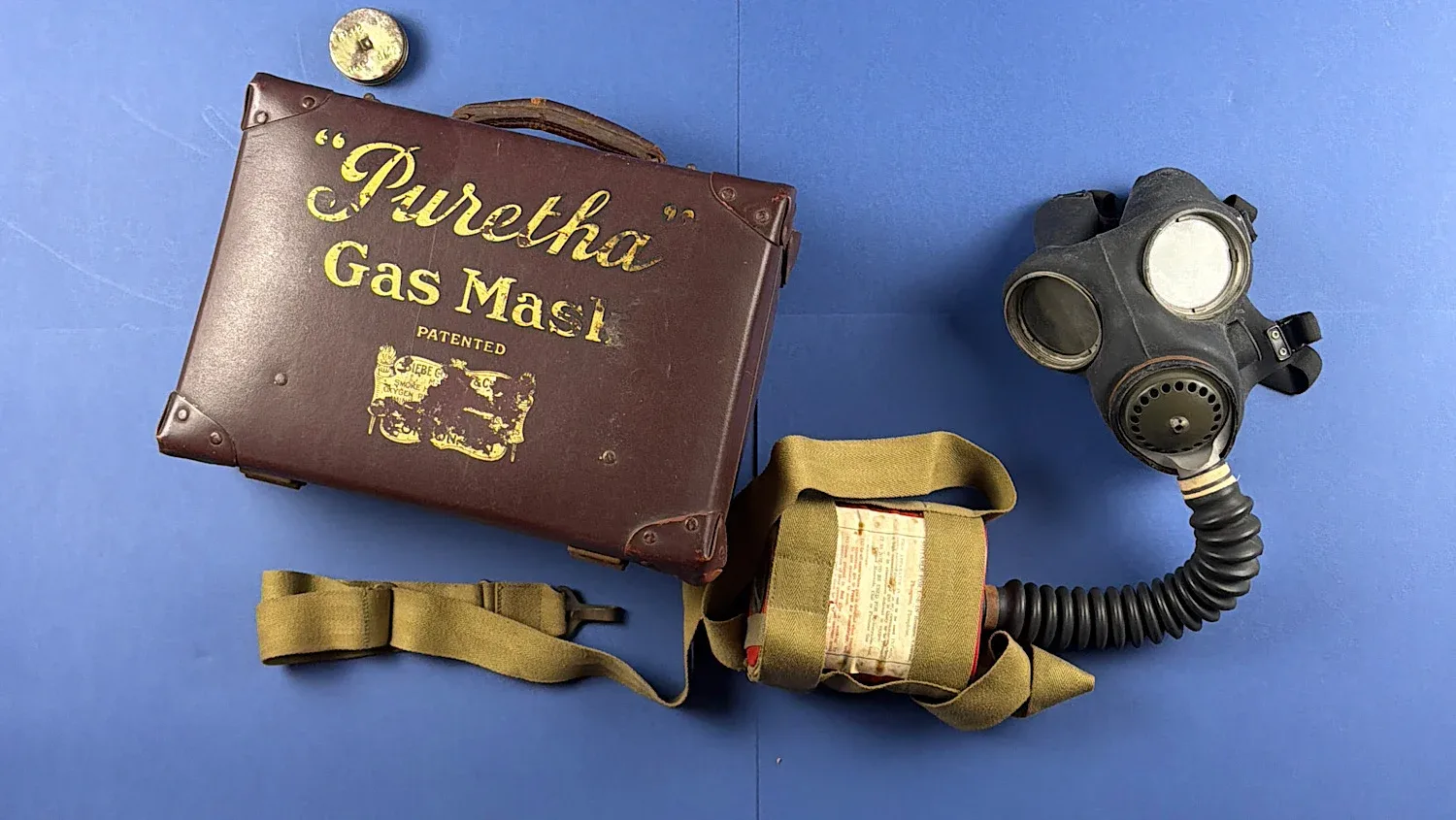WW2 Siebe Gorman Puretha industrial respirator gas mask set with hose filter and original carrying case