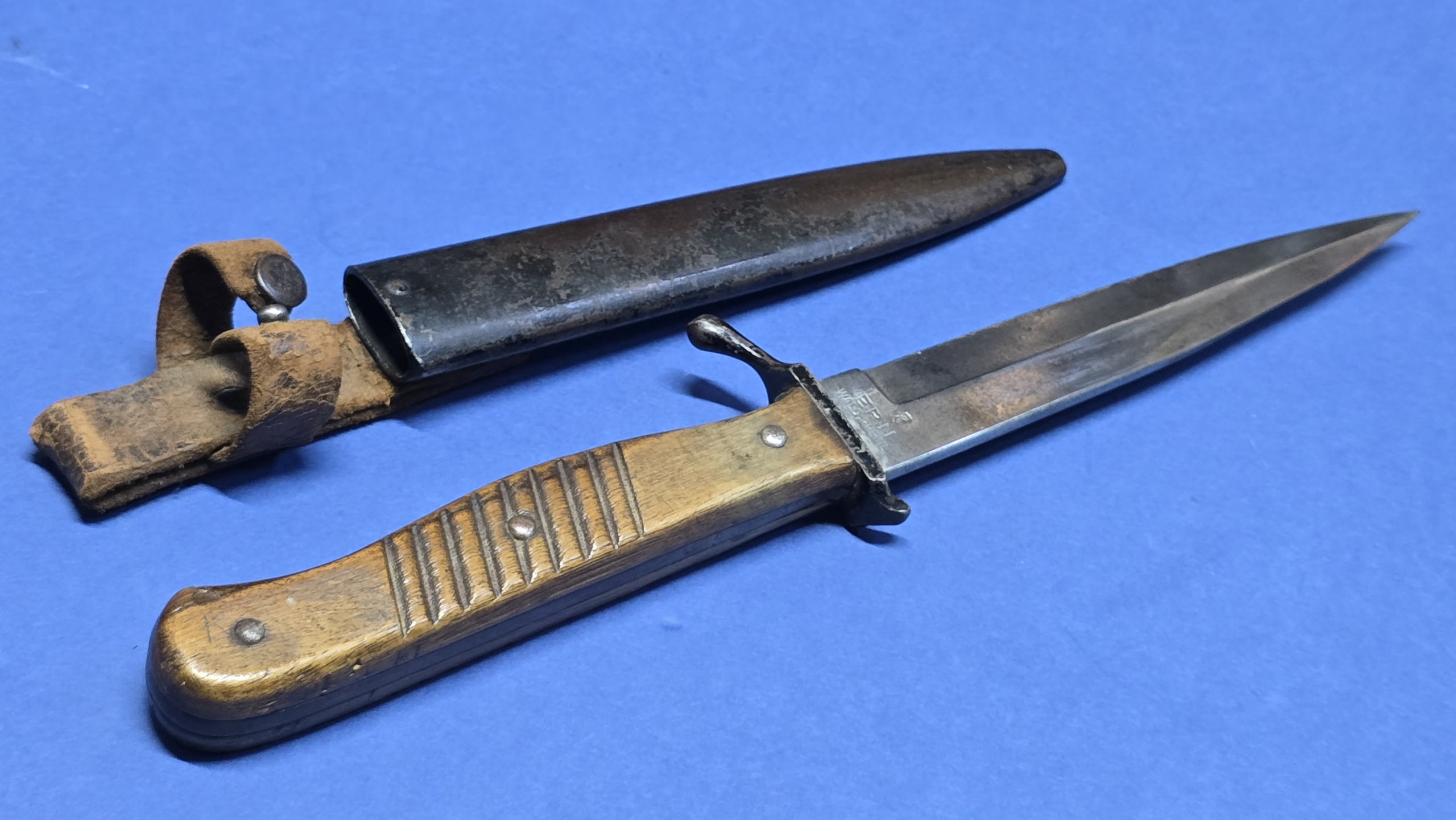 WW1 German Trench Fighting Knife – ERN, Wald Rhein