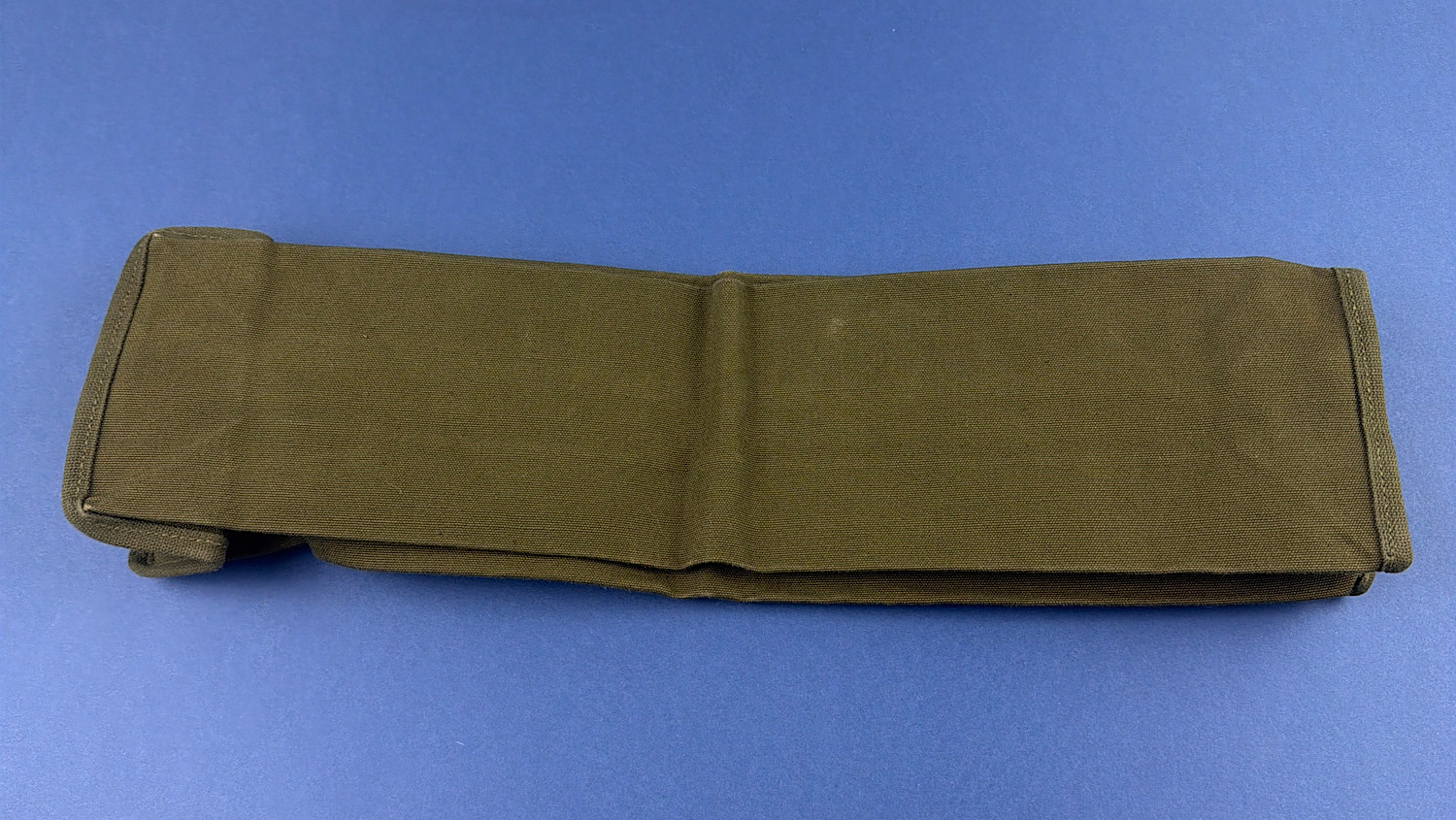 Rear view of original WW2 U.S. Army cotton duck sandbag showing plain canvas construction