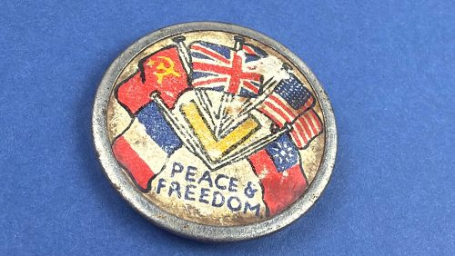 Original WW2 Allied Victory Peace & Freedom lapel badge with Allied nation flags