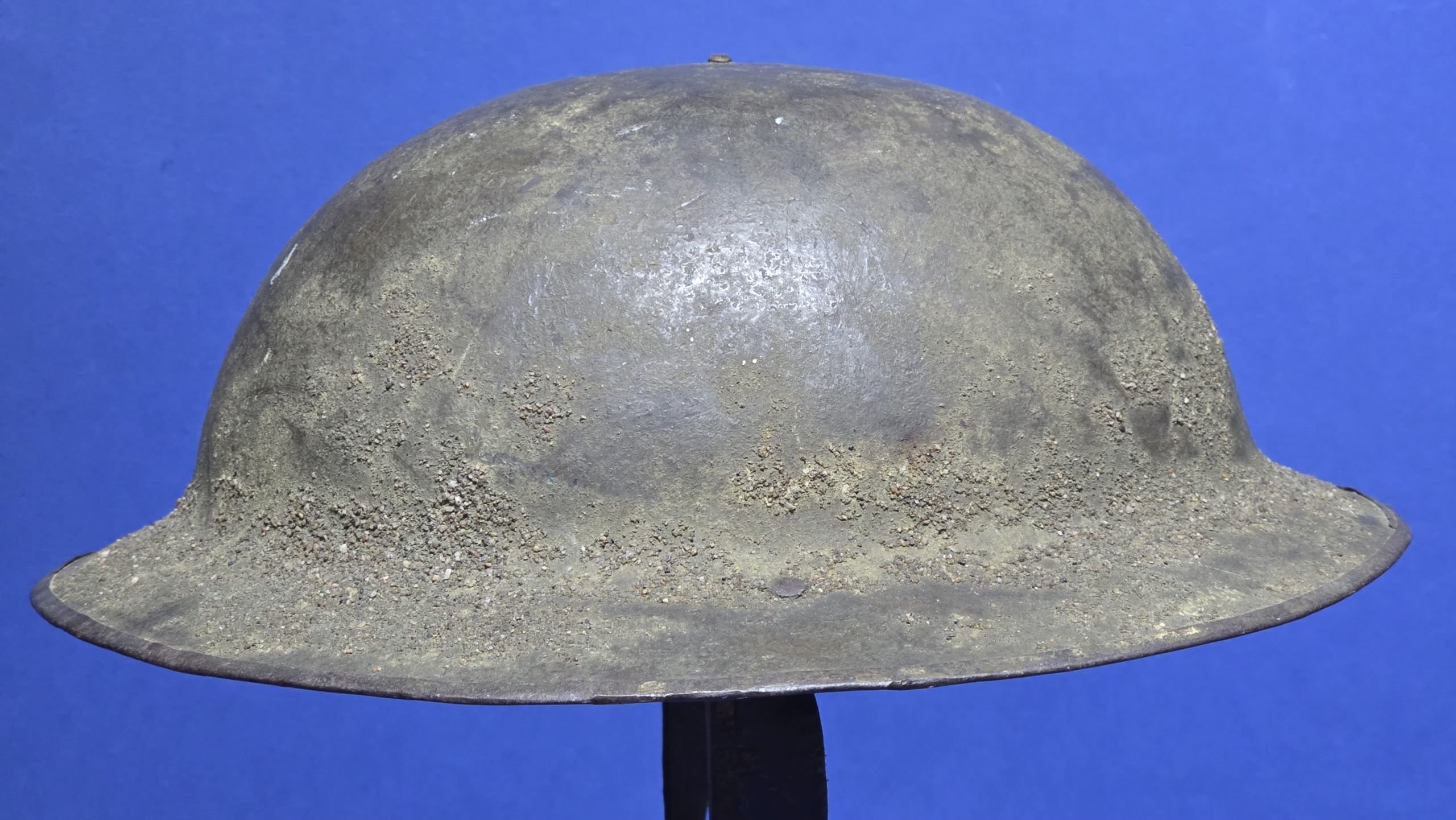 WW1 British Brodie Steel Helmet - 2nd Pattern