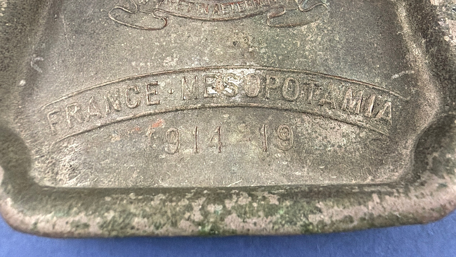 Close-up of the France Mesopotamia 1914–19 inscription on the original WW1 13th Hussars commemorative tray.