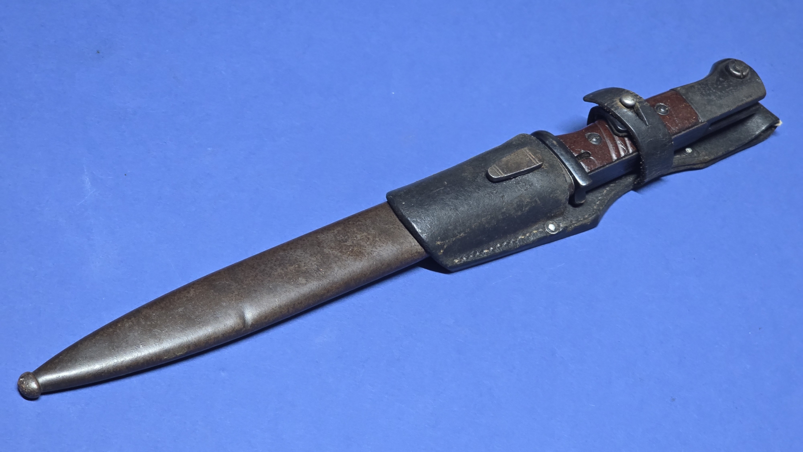 WW2 German K98 Bayonet - Near Mint Blade - E.u.F. Hörster 1939 - 1941 Dated Frog