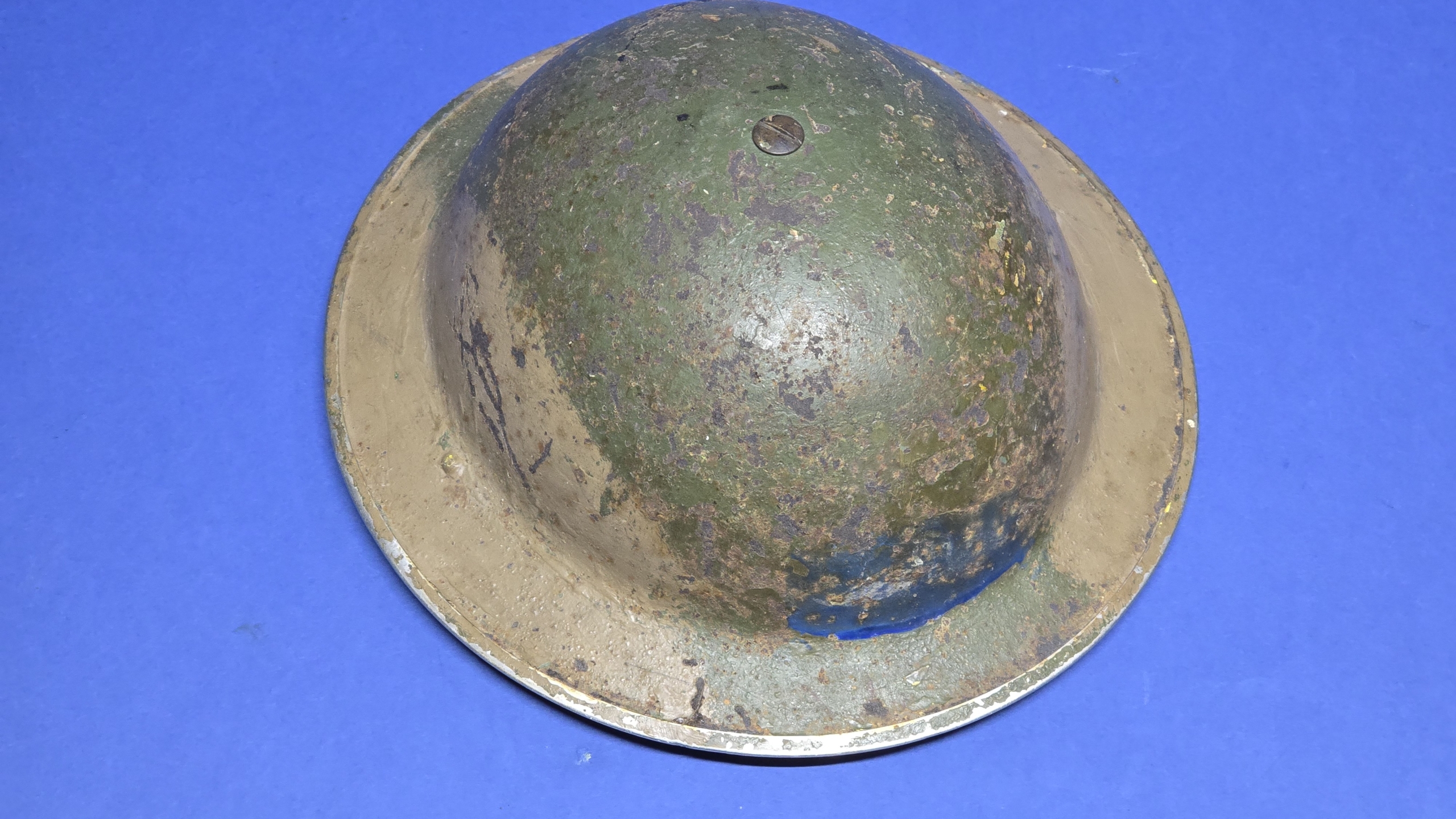 WW2 British Mk II Camouflaged Steel Helmet – 1939 JCS & W Liner - Image 6