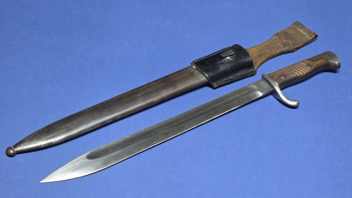 WW1 German 98/05 “Butcher” Bayonet – Weyersberg Kirschbaum & Cie, 1917 – Frog